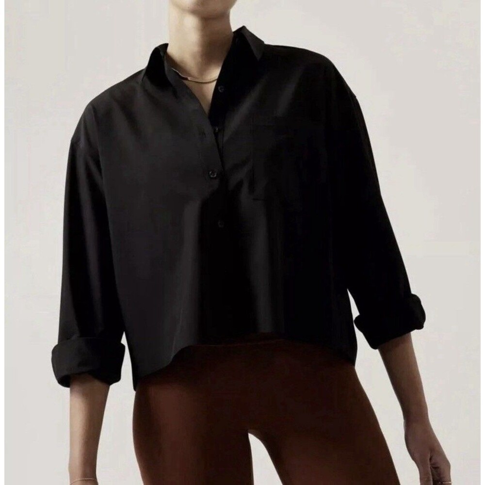 Athleta Cropped Stretch Tech Top Button Down Collared Black Casual 882545 Large